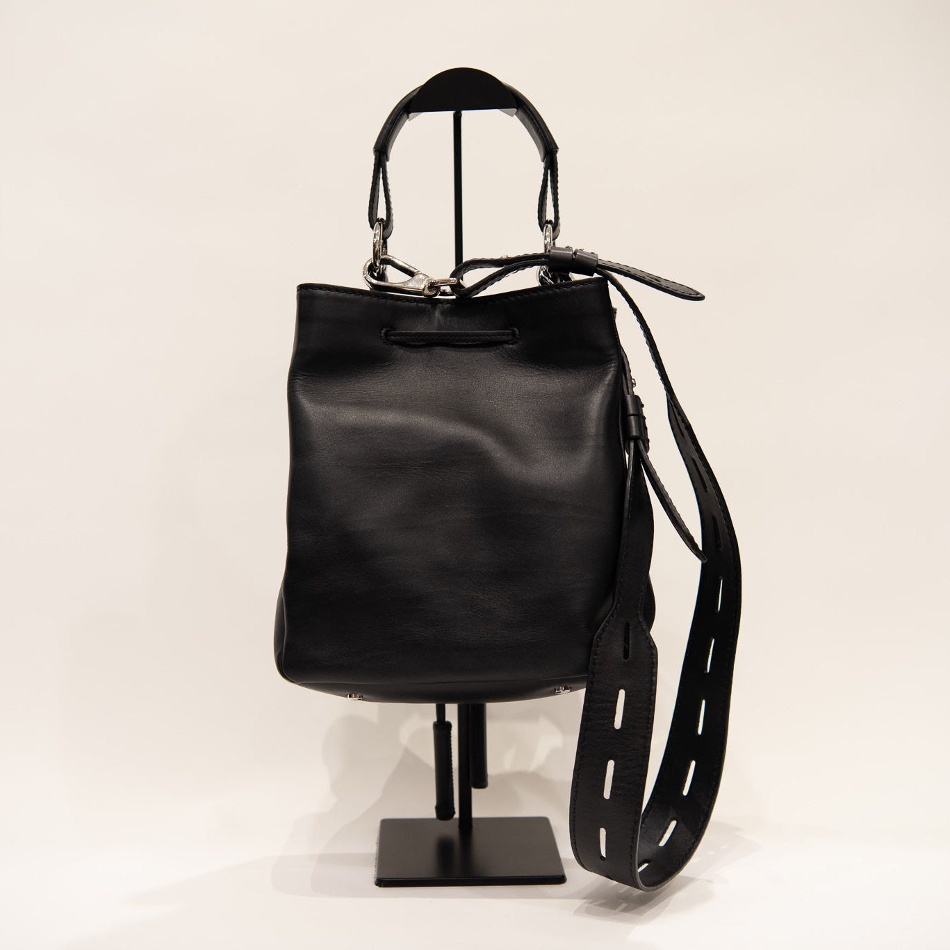 TOD'S Leather Cossbody Bucket Bag