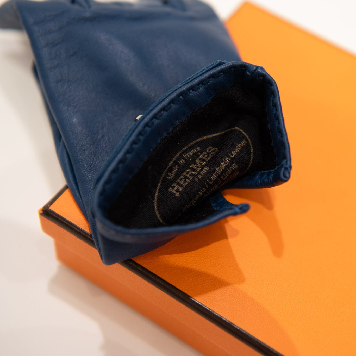 HERMES Lambskin Leather Gloves