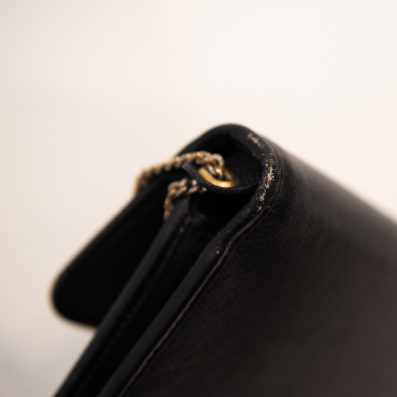 CHRISTIAN DIOR Chain Crossbody Leather Handbag